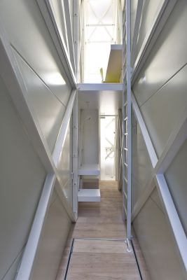 Illustration for article titled What life looks like inside the world's narrowest house